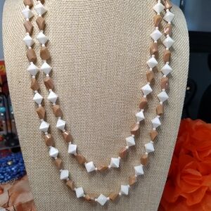 Hong Kong Bicone Necklace